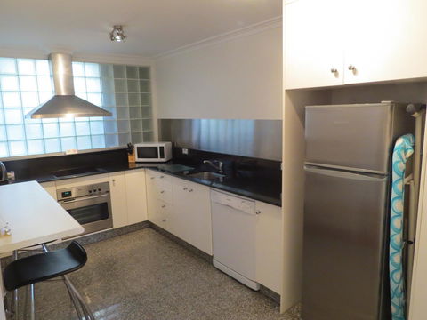 Manly Paradise Motel & Apartments - Accommodation Search 28