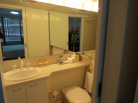 Manly Paradise Motel & Apartments - Accommodation Search 39