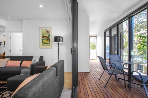 DD Apartments At International Convention Centre - Accommodation Search 6