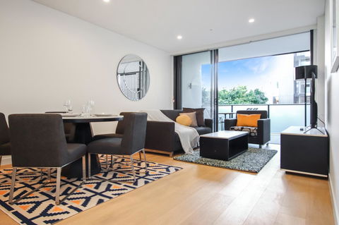 DD Apartments At International Convention Centre - Accommodation Search 18