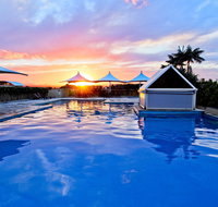 Oaks Waterfront Resort - Accommodation Search