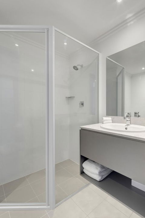 Mercure Sydney Bankstown - Accommodation Search 24