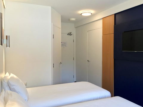 Ibis Budget - Gosford - Accommodation Search 21