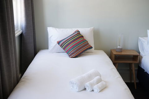 Rosehill Hotel - Accommodation Search 11