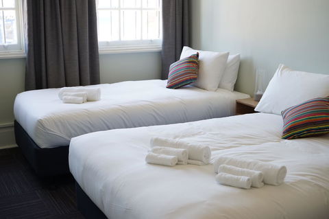 Rosehill Hotel - Accommodation Search 15