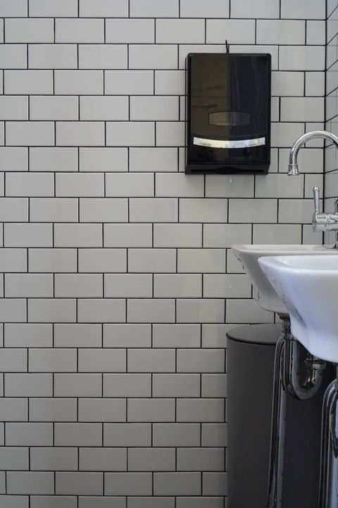 Rosehill Hotel - Accommodation Search 28