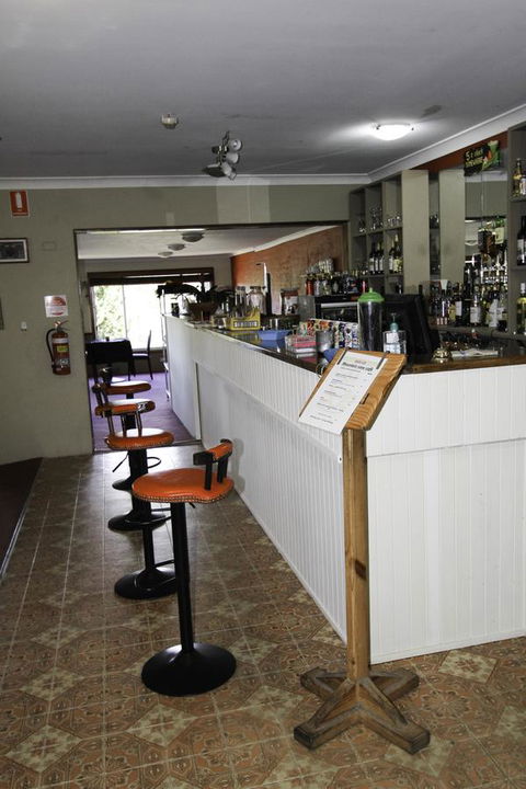 Rest Easy Motel - Accommodation Search 28