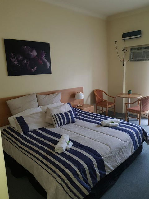 Rest Easy Motel - Accommodation Search 40