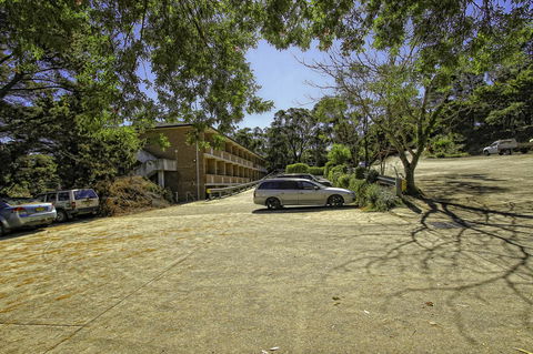 Rest Easy Motel - Accommodation Search 24