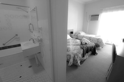 Rest Easy Motel - Accommodation Search 19
