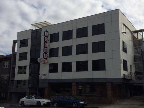 Edgecliff Lodge Motel - Accommodation Search 0