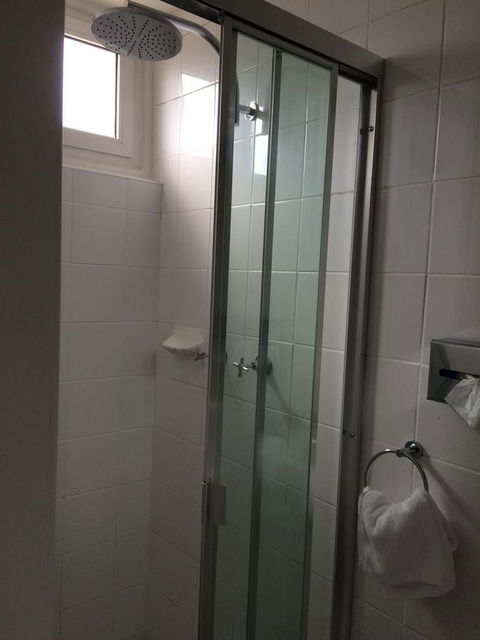 Edgecliff Lodge Motel - Accommodation Search 13