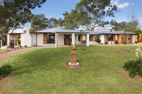 Belmont - Accommodation Search 29