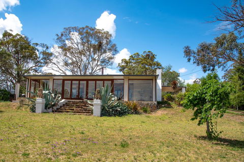 Belmont - Accommodation Search 28