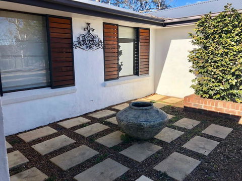 Belmont - Accommodation Search 36