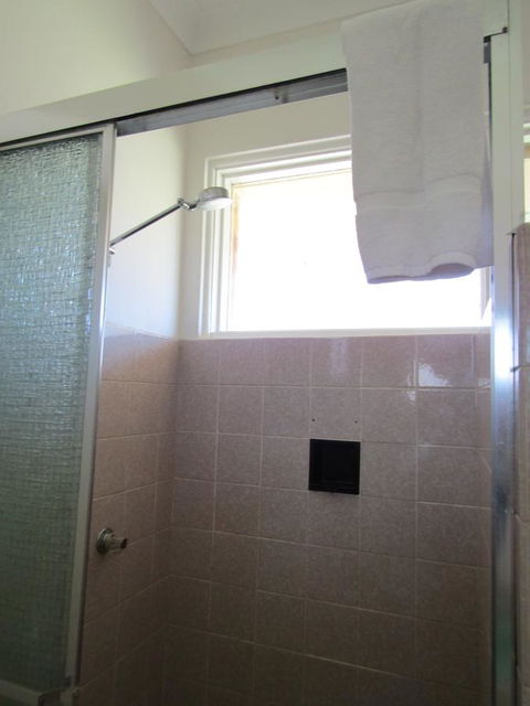 Allonville Gardens Motel - Accommodation Search 23