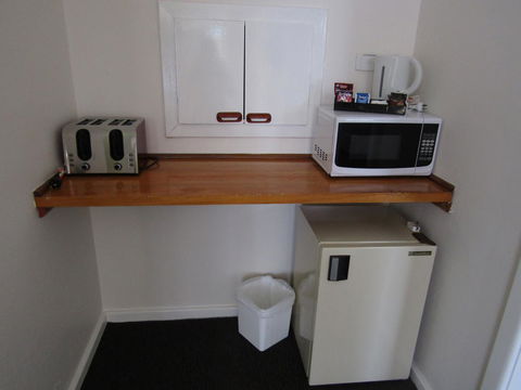 Allonville Gardens Motel - Accommodation Search 21
