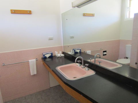 Allonville Gardens Motel - Accommodation Search 18