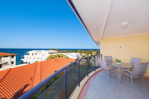 The Cove Yamba - Accommodation Search 5