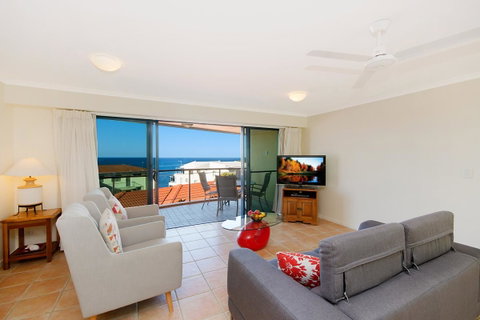 The Cove Yamba - Accommodation Search 4