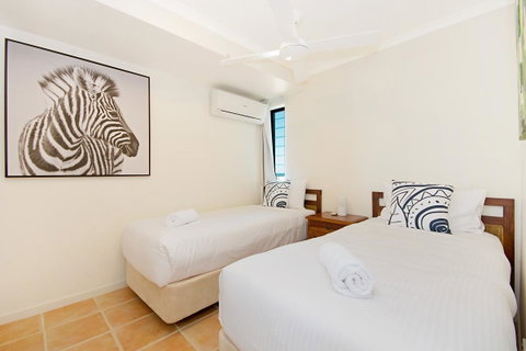The Cove Yamba - Accommodation Search 7