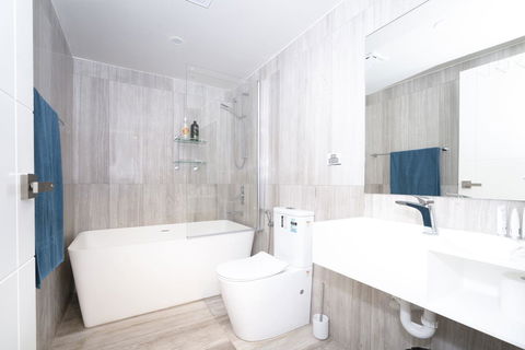 Luxury Villa Darlington - Vine - Accommodation Search 4