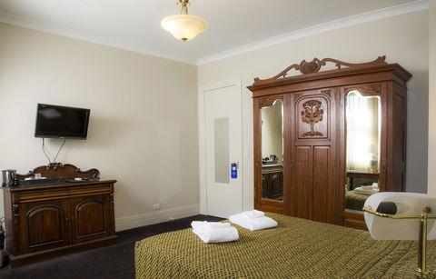 Royal Exhibition Hotel - Accommodation Search 32