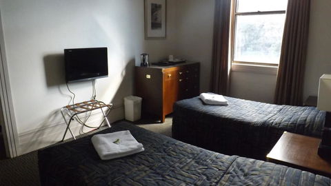Royal Exhibition Hotel - Accommodation Search 41
