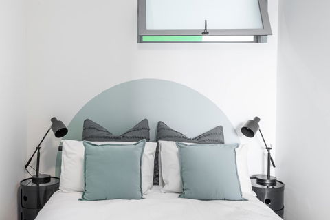 Large Light Luxe 3BDR 2BA Free Parking - Walk To Sydney Uni And RPA - Accommodation Search 10
