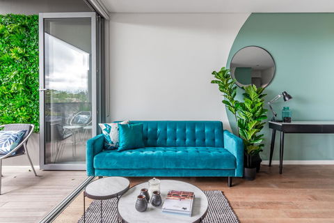 Large Light Luxe 3BDR 2BA Free Parking - Walk To Sydney Uni And RPA - Accommodation Search 3