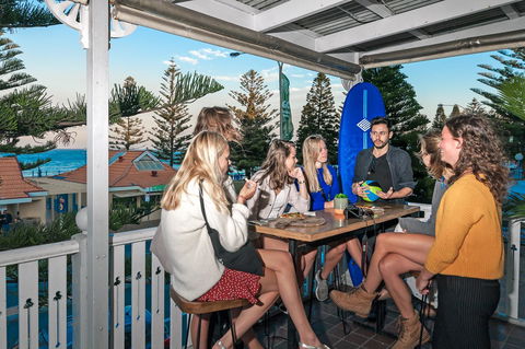 Mad Monkey Hostel Coogee Beach - Accommodation Search 1