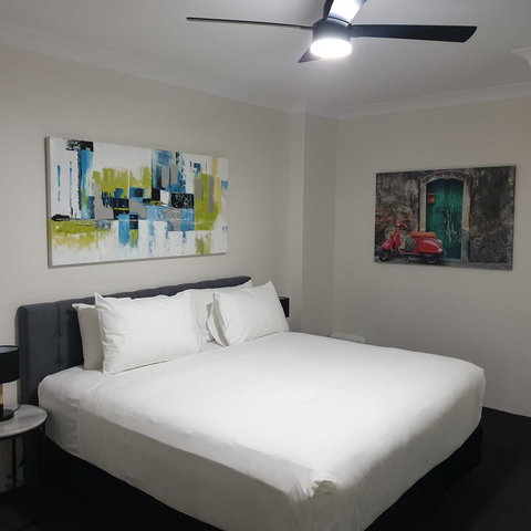 Liv Apartments Haymarket - Accommodation Search 6