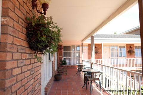 Summerhill Motor Inn - Accommodation Search 21
