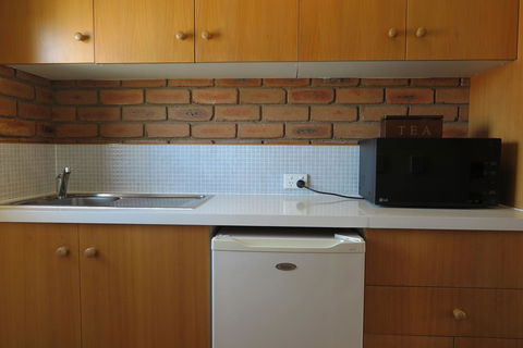Summerhill Motor Inn - Accommodation Search 3