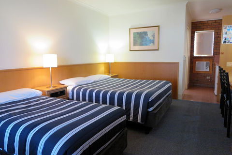 Summerhill Motor Inn - Accommodation Search 15