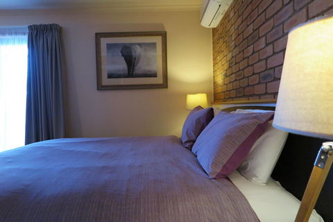 Summerhill Motor Inn - Accommodation Search 9