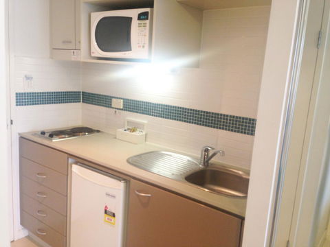 BASE Holidays - Ettalong Beach Premium Apartments - Accommodation Search 23
