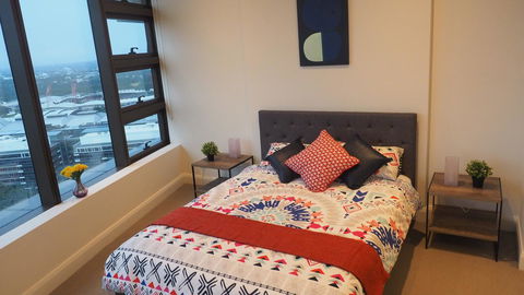 SkyGarden Sydney Olympic Park 3 & 4 Bedroom City View - Accommodation Search 8
