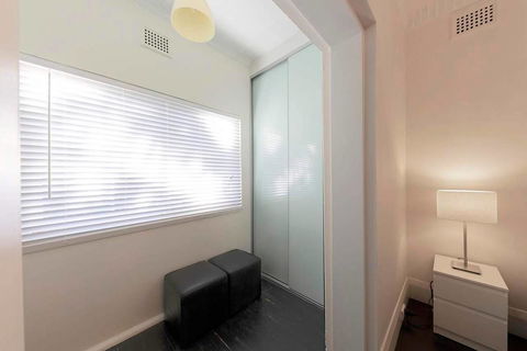 BONDI BEACH PRIME 1 Bedroom + Sunroom - Accommodation Search 5