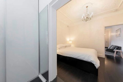 BONDI BEACH PRIME 1 Bedroom + Sunroom - Accommodation Search 4