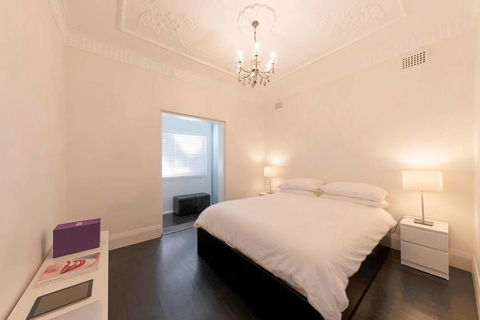 BONDI BEACH PRIME 1 Bedroom + Sunroom - Accommodation Search 2