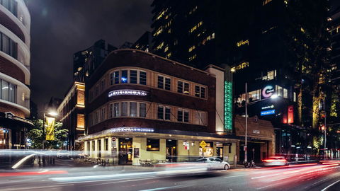 The Old Clare Hotel, Independent Collection By EVT - Accommodation Search 13
