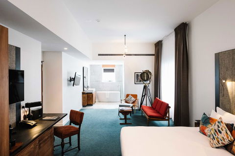 The Old Clare Hotel, Independent Collection By EVT - Accommodation Search 15