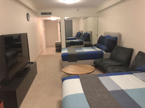 Lovely CBD Studio Next To Central , Haymarket, Chinatown - Accommodation Search 1