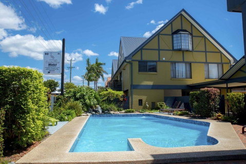 Coastal Bay Motel - Accommodation Search 6