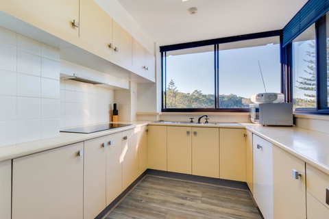 Pacific Towers Beach Resort - Accommodation Search 31
