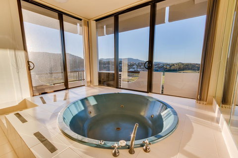 Pacific Towers Beach Resort - Accommodation Search 21