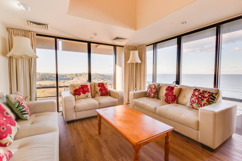 Pacific Towers Beach Resort - Accommodation Search 22