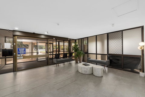 Pacific Towers Beach Resort - Accommodation Search 9