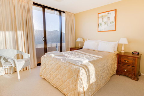Pacific Towers Beach Resort - Accommodation Search 20